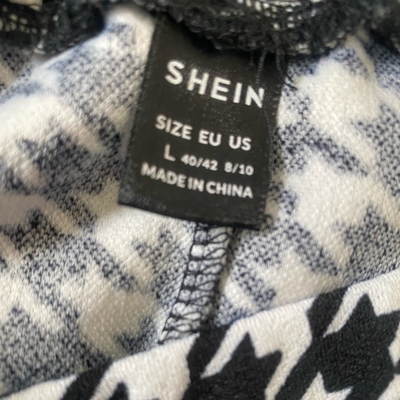 Flare Skirt 💕 - Picture 7 of 9